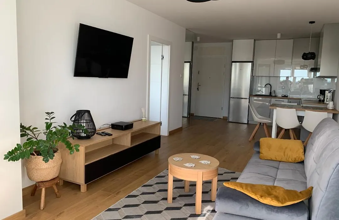 Apartament Szmaragdowy Platan-1